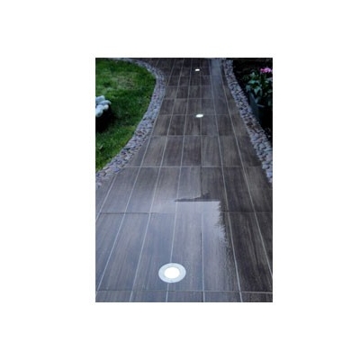Eclairage allée avec spot encastré de sol 230V Eclairage allée avec spot encastré de sol 230V